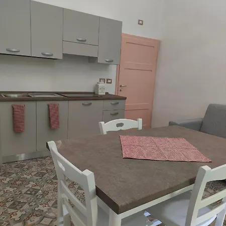 דירה Mezzetti