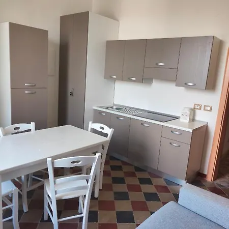 アパート Mezzetti