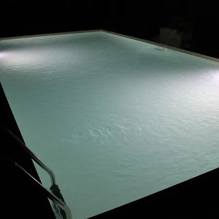 アパート Mezzetti